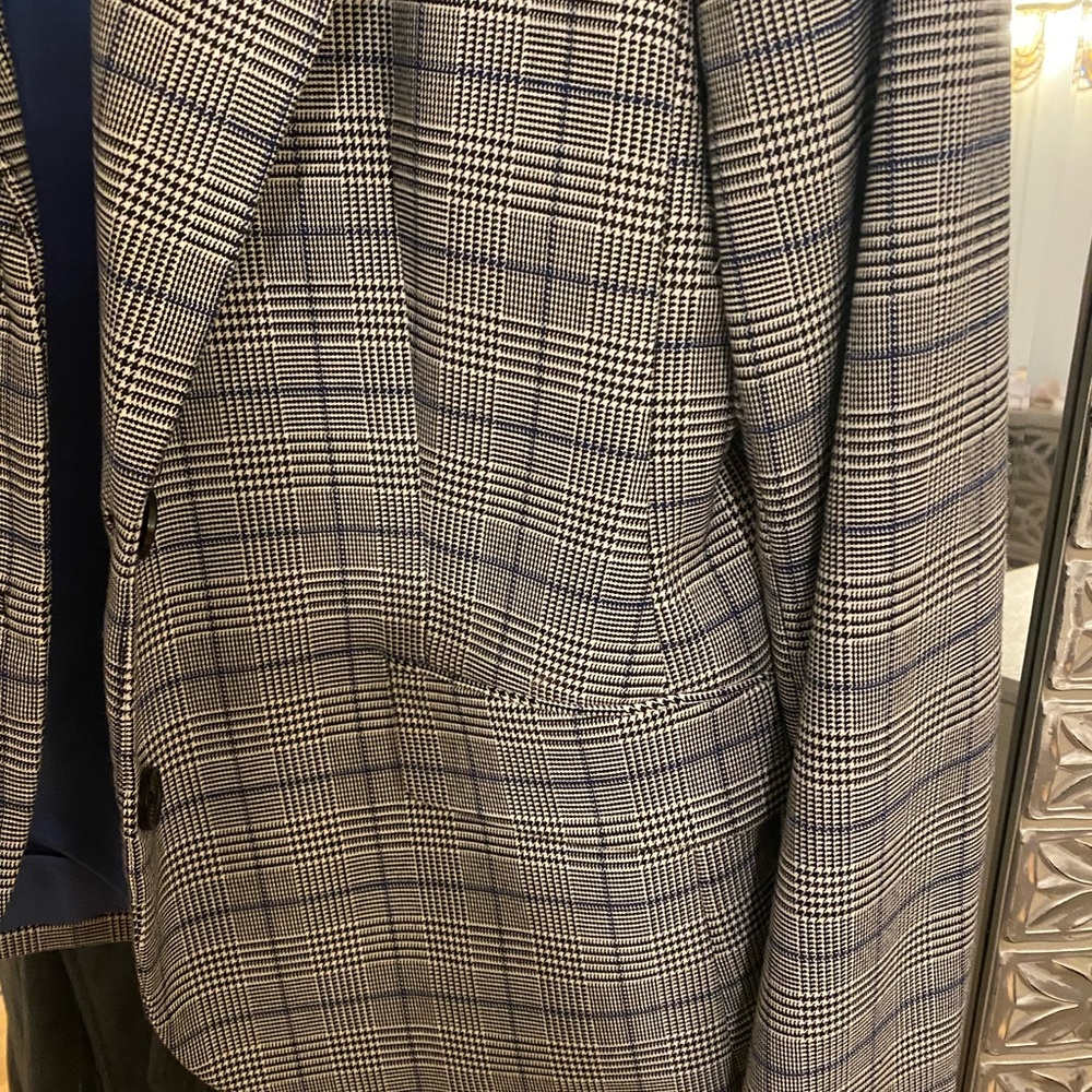 Jacket - Picture 4 of 5